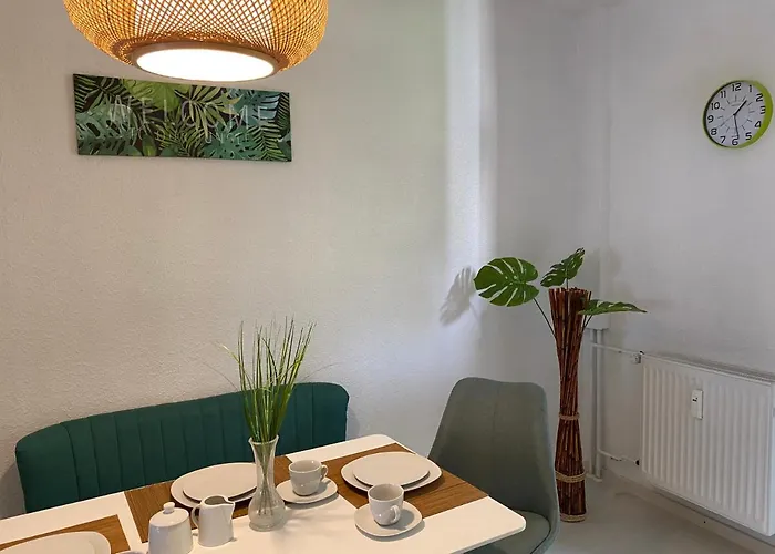 Gruene Oase Neben Hbf, 10 Min Von Duesseldorf Hbf